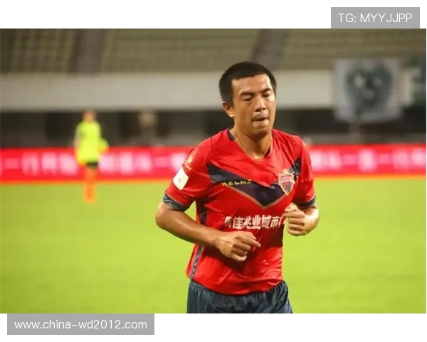 中国男足逆转取胜展现顽强斗志年轻球员闪耀赛场引发球迷热议