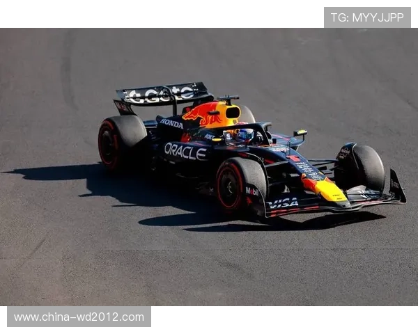 F1赛季迎来重大变革 新规则及技术更新引发车队激烈角逐 F1赛季迎来重大变革 新规则及技术更新引发车队激烈角逐